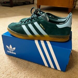 Adidas Gazelle Indoor Collegiate Green. Size 10.